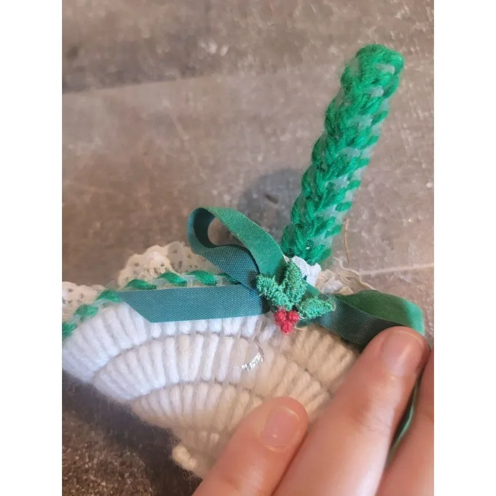 Crochet white green handmade mistletoe basket ornament Xmas Decor‎ knit